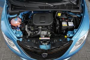 Lancia Ypsilon Hybrid EcoChic Maryne 2020 года 
